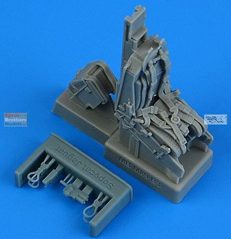 QBT49216 1:48 Quickboost Jaguar GR.1A Ejection Seat with Safety Belts (AFX kit)