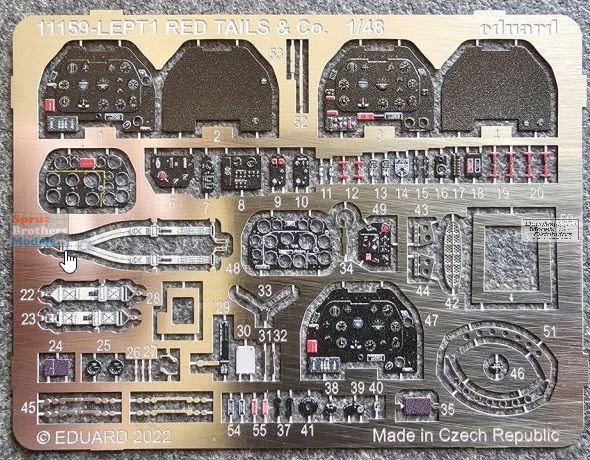 DHBP51SET Duke Hawkins - P-51D Mustang Collectors Gift Set