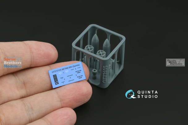 QTSQT72105 1:72 Quinta Studio BETAB-500 Bomb Set