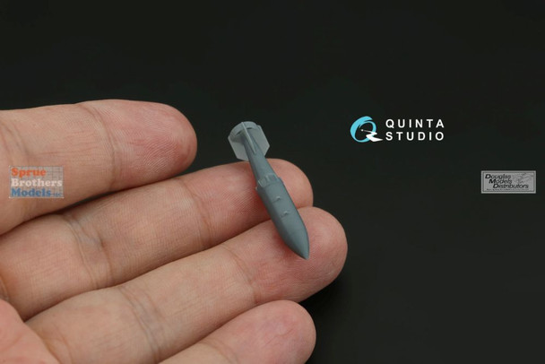 QTSQT72105 1:72 Quinta Studio BETAB-500 Bomb Set