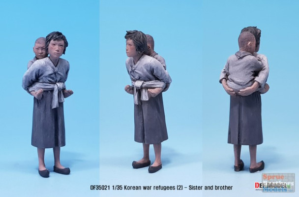 DEFDF35021 1:35 DEF Model Figures - Korean War 1950 Refugees: Sister & Brother