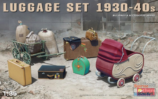 MIA35582 1:35 Miniart Luggage Set 1930-40s