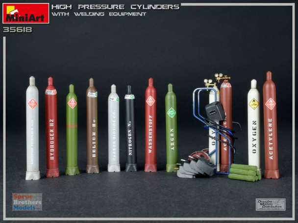 MIA35618 1:35 Miniart High Pressure Cylinders with Welding Equipment