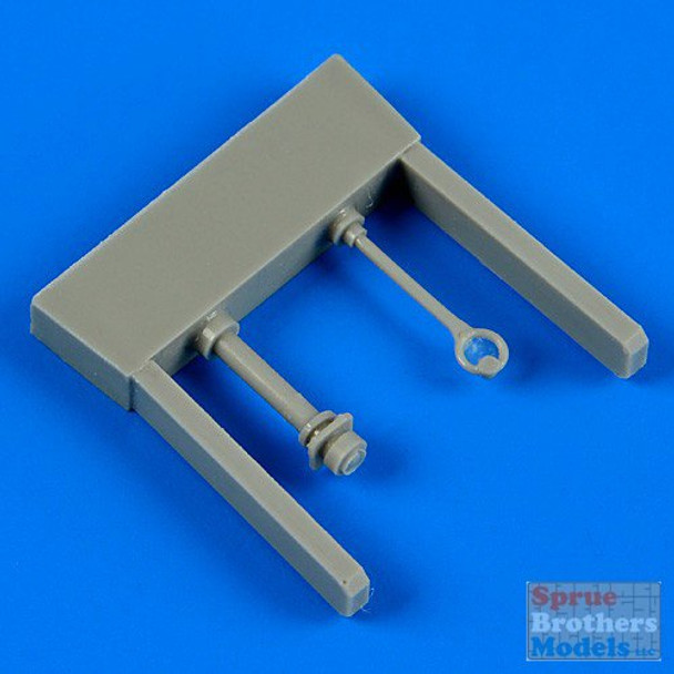 QBT72450 1:72 Quickboost Gloster Gladiator Control Lever & Compass (AFX kit)