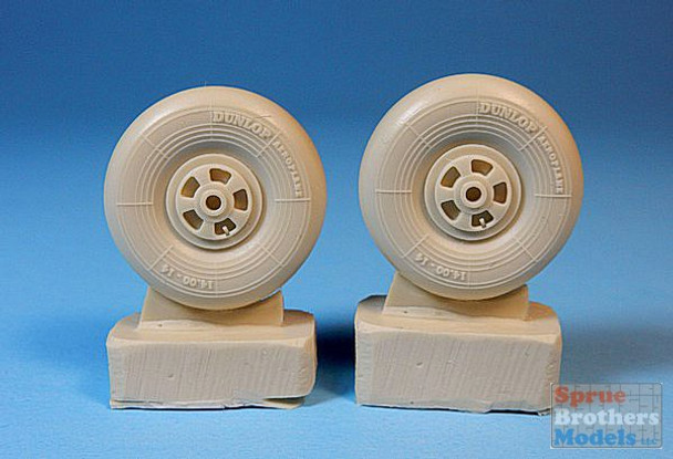 ULT48271 1:48 Ultracast Bristol Beaufighter Spoked Wheels (Smooth Tread & Ribbed Sidewall)