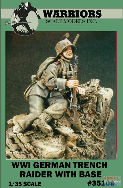 WARN35109 1:35 Warriors Scale Models Figure: WW1 Trench Raider with Base