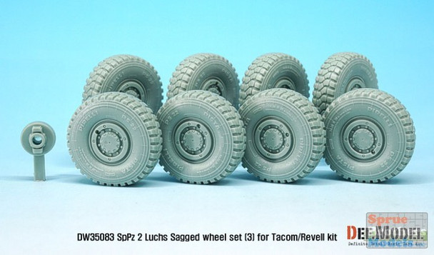 DEFDW35083 1:35 DEF Model SpPz 2 Luchs Pirelli Sagged Wheel Set (TAK/REV kit)