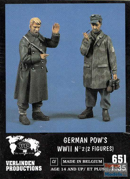 VER0651 1:35 Verlinden Figure Set - WW2 German POWs No.2 (2 figures)