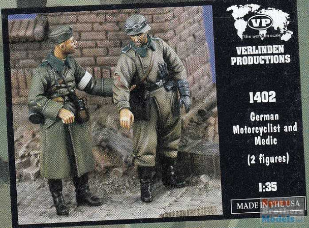 VER1402 1:35 Verlinden Figure Set - German Motorcyclist and Medic (2 figures)