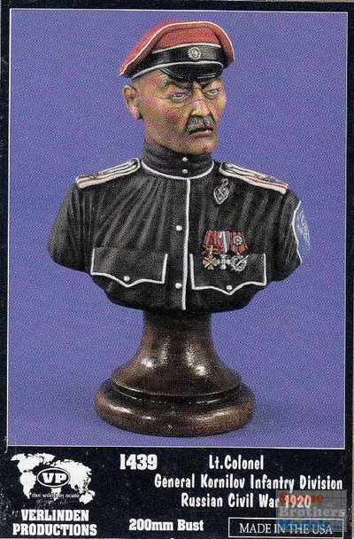 VER1439 200mm Verlinden Bust - Lt.Colonel General Kornilov Infantry Division Russian Civil War 1920