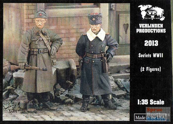 VER2013 1:35 Verlinden Soviets WW2 Figure Set (2 figures)