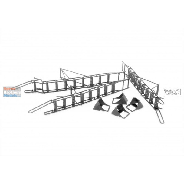 LPM48043 1:48 LP Models Su-30 Flanker Ladder Set & Wheel Chocks & Service Ladder