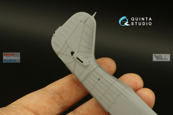 QTSQRV019 Quinta Studio 3D Decal - 1:72 Single Riveting Rows (black) [0.1mm / gap 0.4mm]