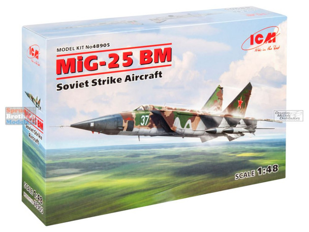 ICM48905 1:48 ICM MiG-25BM Foxbat