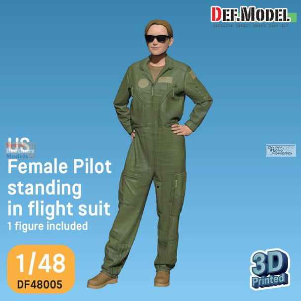 DEFDF48005 1:48 DEF Model Figure - US Female Pilot Standing in Flight Suit