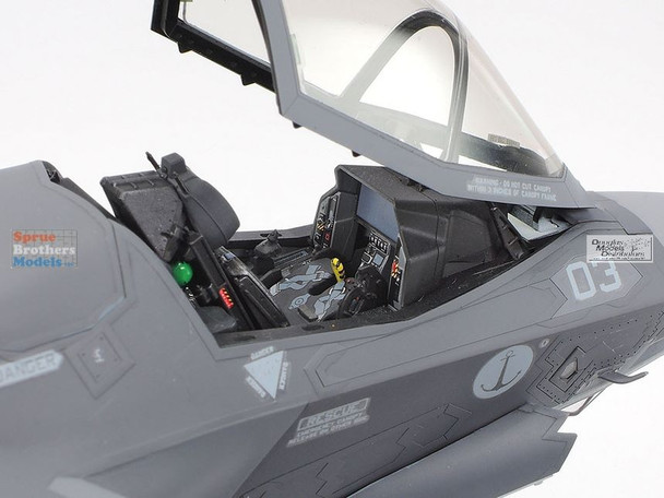 TAM61125 1:48 Tamiya F-35B Lightning II - Sprue Brothers TAM61125 1:48 Tamiya F-35B Lightning II - Sprue Brothers