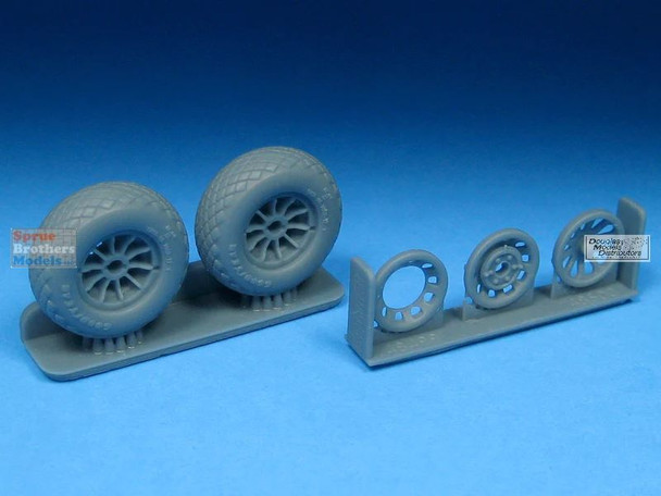 BARBR48499 1:48 BarracudaCast P-51 Mustang Diamond Tread Main Wheels