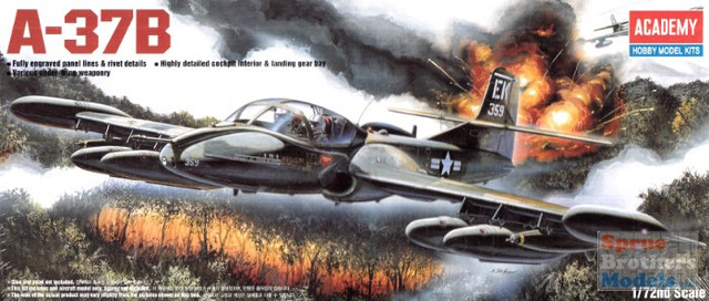 Maquette Academy 1/72 – CH-53D USMC Operation Frequent Wind – Kit Non Monté