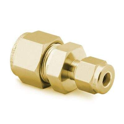 Brass Reducing Union, Size: 1/4in to 1/8in {2886-N9300050}