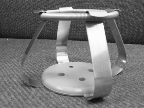 Clamp for 1 L Erlenmeyer flask 
 {2303-480115}