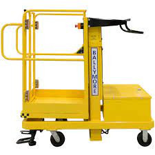 MINI MERCHANDISE LIFT YELLOW 12V 500LBS 
 {3495-BMML9}