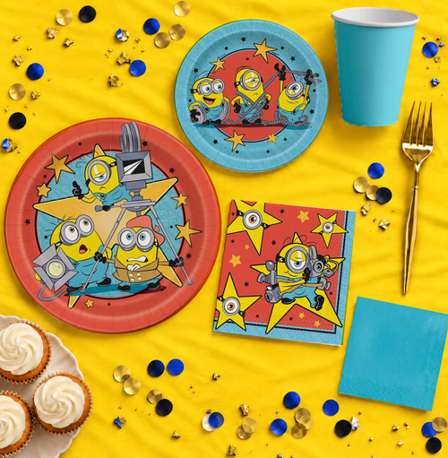 Minions balloon decor
