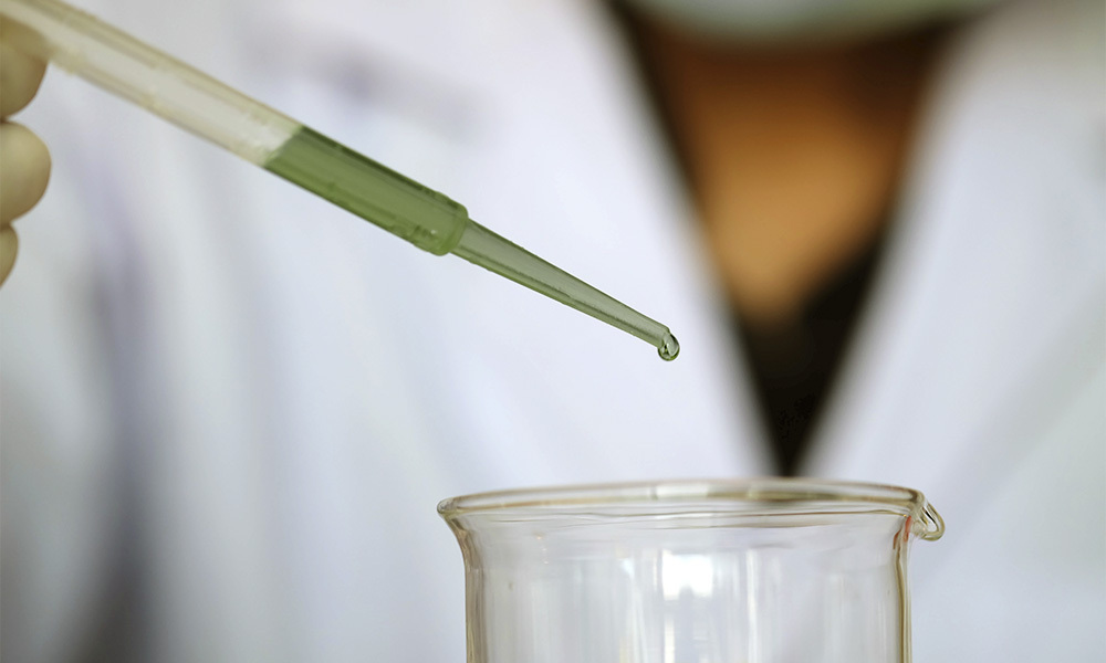 Formulación Magistral en Farmacia Patricia Soler Vicente en Carcaixent, Valencia