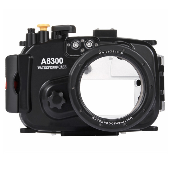 PULUZ 40m Underwater Depth Diving Case Waterproof Camera Housing for Sony A6300 (E PZ 16-50mm F3.5-5.6 OSS)(Black)