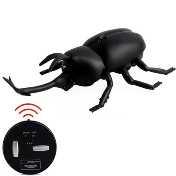 9996 Infrared Sensor Remote Control Simulated Beetle Creative Children Electric Tricky Toy Model (Black)