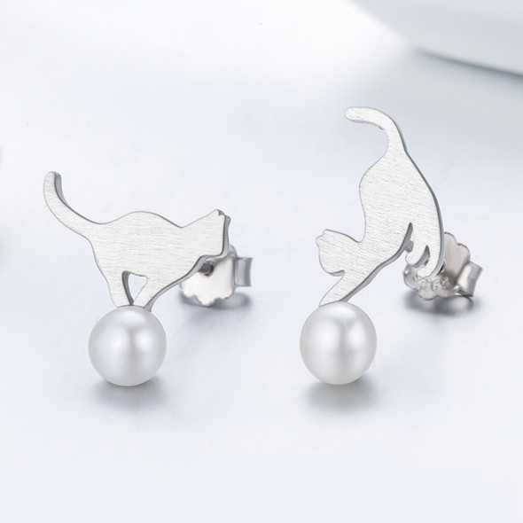 Small Animal Jewelry Sterling Silver Pearl S925 Meow Earrings