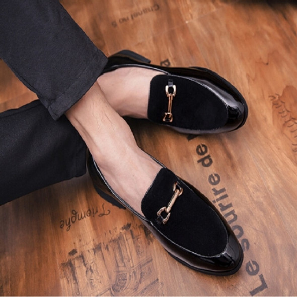 British Style Pointed Shoes Versatile Casual Shoes Slip-on Men Shoes, Size:39(Black Suede)