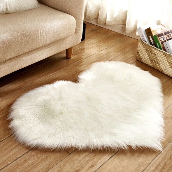 Love Heart Rugs Artificial Wool Sheepskin Hairy Carpet Faux Floor Mat Fur Plain Fluffy Soft Area Rug Tapetes, Size:80*90cm(White)