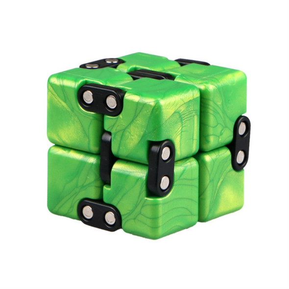 Creative Decompression Puzzle Smooth Fun Infinite Rubik Cube Toy(Green)