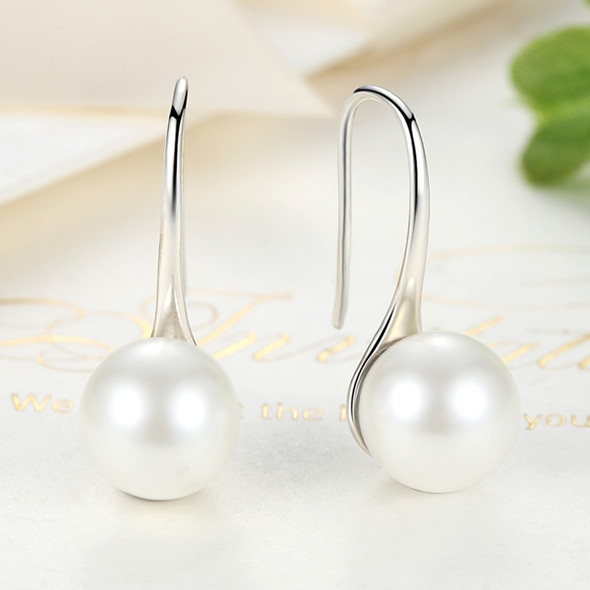 Women Sterling Silver Earrings Temperament Shell Beads Pearl Earrings, Color:White