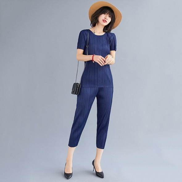 Simple And Fashionable Two Piece Set Of Short Sleeve Loose Casual Small Angle Pants (Color:Navy Blue Size:Free Size)