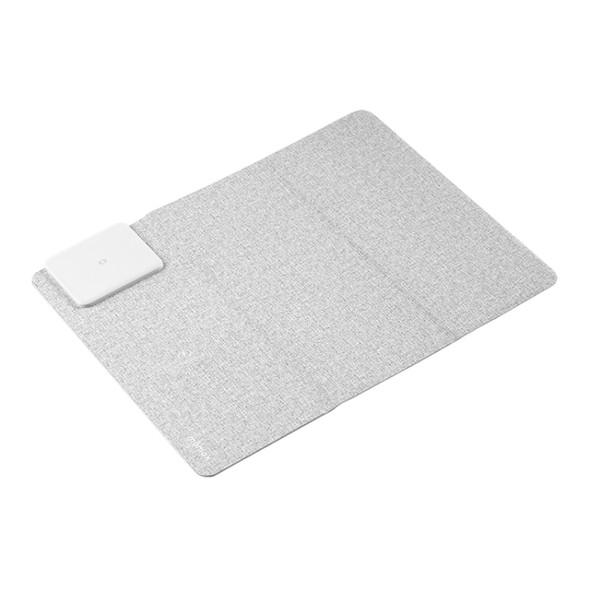 MOMAX QM3A Q.MOUSE PAD3 15W Wireless Dual Charger Folding Mouse Pad (Light Grey)