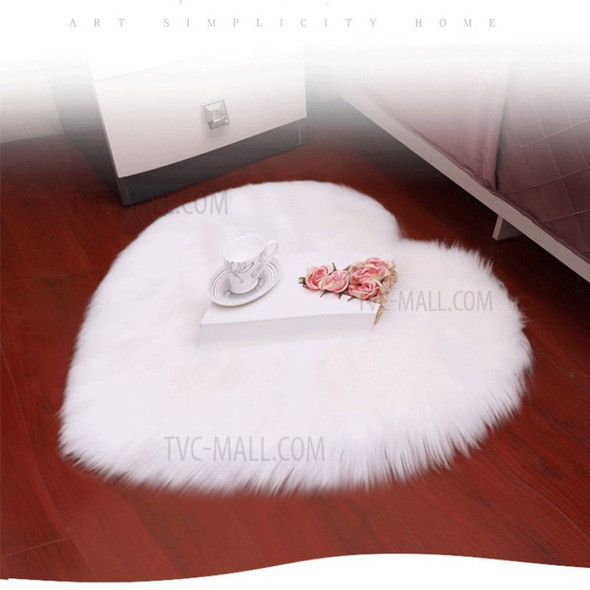 Heart-shaped Fluffy Rug Shaggy Floor Mat Faux Fur Carpet Sofa Pad Mat - White//30*40 cm