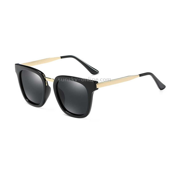 Men Fashion UV400 Polarized Sunglasses (Black + Grey)