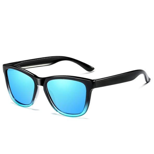 Unisex Retro Fashion Plastic Frame UV400 Polarized Sunglasses  (Gradient Black + Blue)