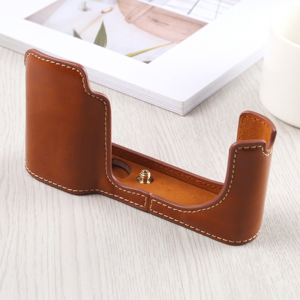 1/4 inch Thread PU Leather Camera Half Case Base for Leica TL (Typ 701) (Brown)