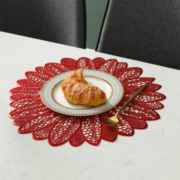 2 PCS Sunflower Shape Household Fashion PVC Dining Table Placemat Europe Style Kitchen Tools Tableware Pad Coaster Coffee Tea Place Mat(Red)
