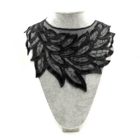 Lace Embroidered Collar Flower Fake Collar DIY Clothing Accessories, Size: 32 x 25cm(Black)