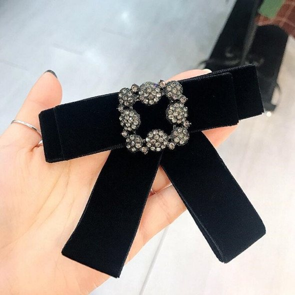 Women Velvet Square Diamond Bow-knot Bow Tie Brooch Collar Accessories(Black)