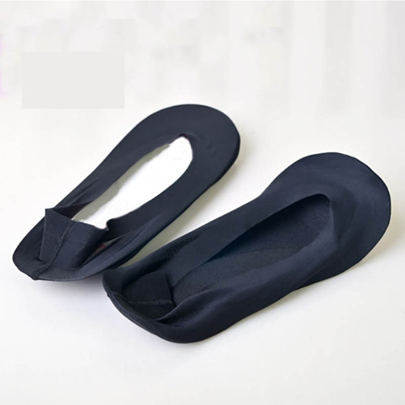 Sponge Pad Ice Silk Silicone Seamless Invisible Non-slip Sweat-absorbent Sailboat Socks(Black)