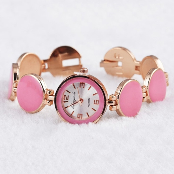 Women Round Dial Bracelet Quartz Wristwatch(Pink)