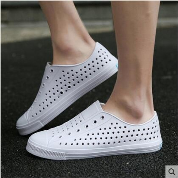 Summer Couple Beach Shoes Cave Shoes Breathable Anti-Skid Shoes Casual Sneakers, Size: 39(White)