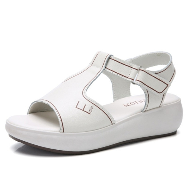 Casual Wild Non-slip Wear-resistant Women Sandals (Color:White Size:36)