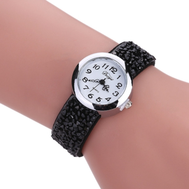 Rivet Bracelet Quartz Watch for Women(Black)