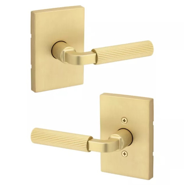 Kwikset 720MALRCT-4 Mirada Reeded Pattern Lever with Contemporary Rectangular Rose Passage Door Lock with 6AL Latch and RCS Strike Satin Brass Finish