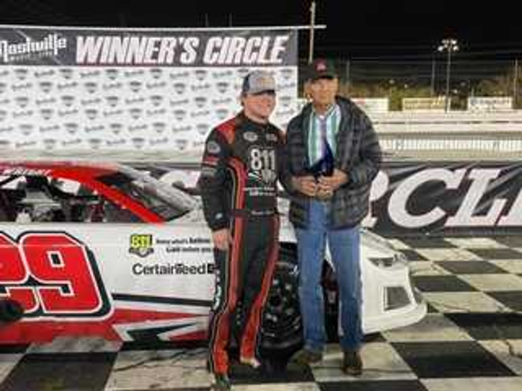 Hunter Wright in Victory Lane